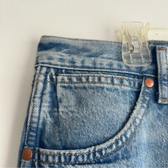 Women’s Wrangler Sunset Jeans 32x28 - Picture 6 of 10